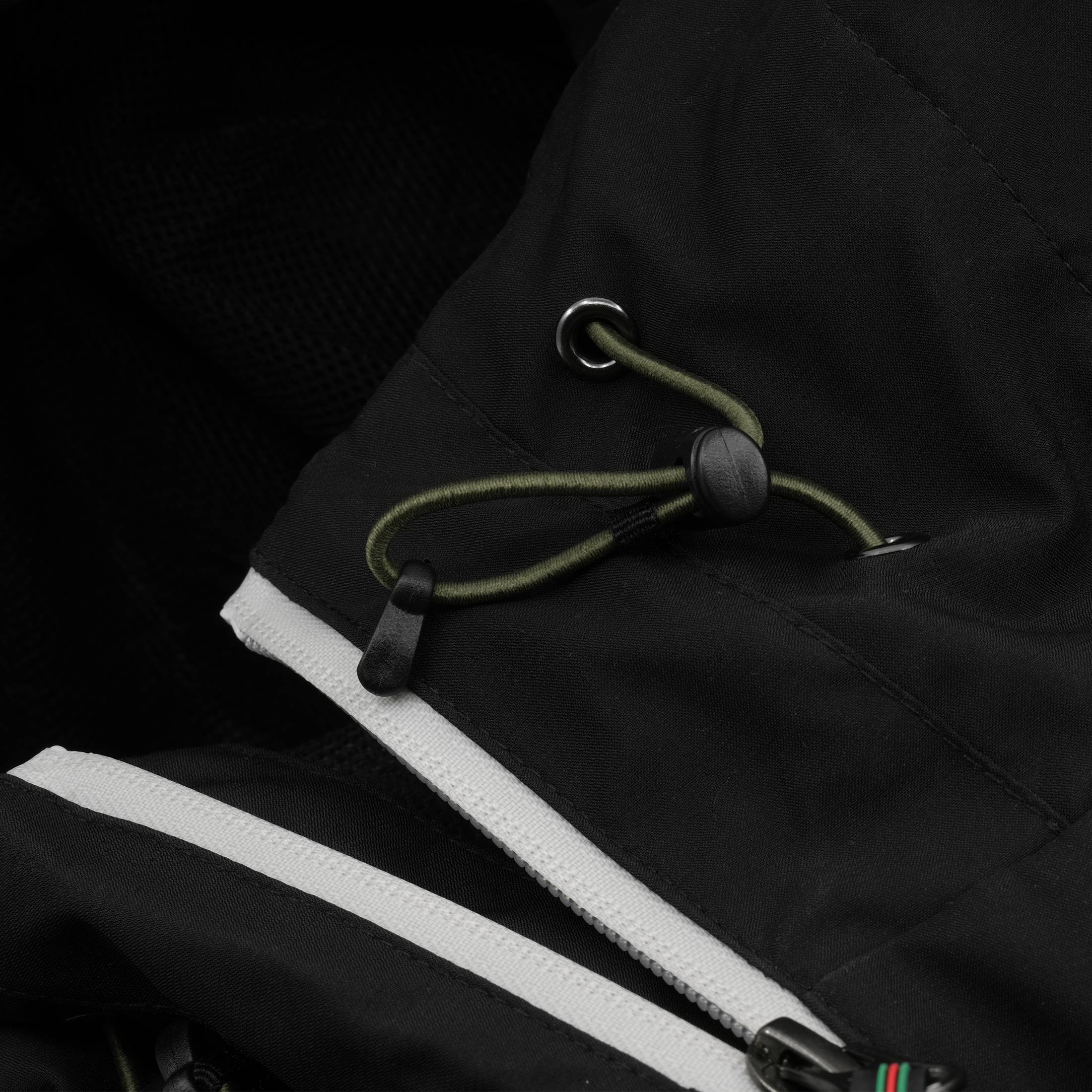 Kurtka Sprinter :: Olive Khaki / Core Black