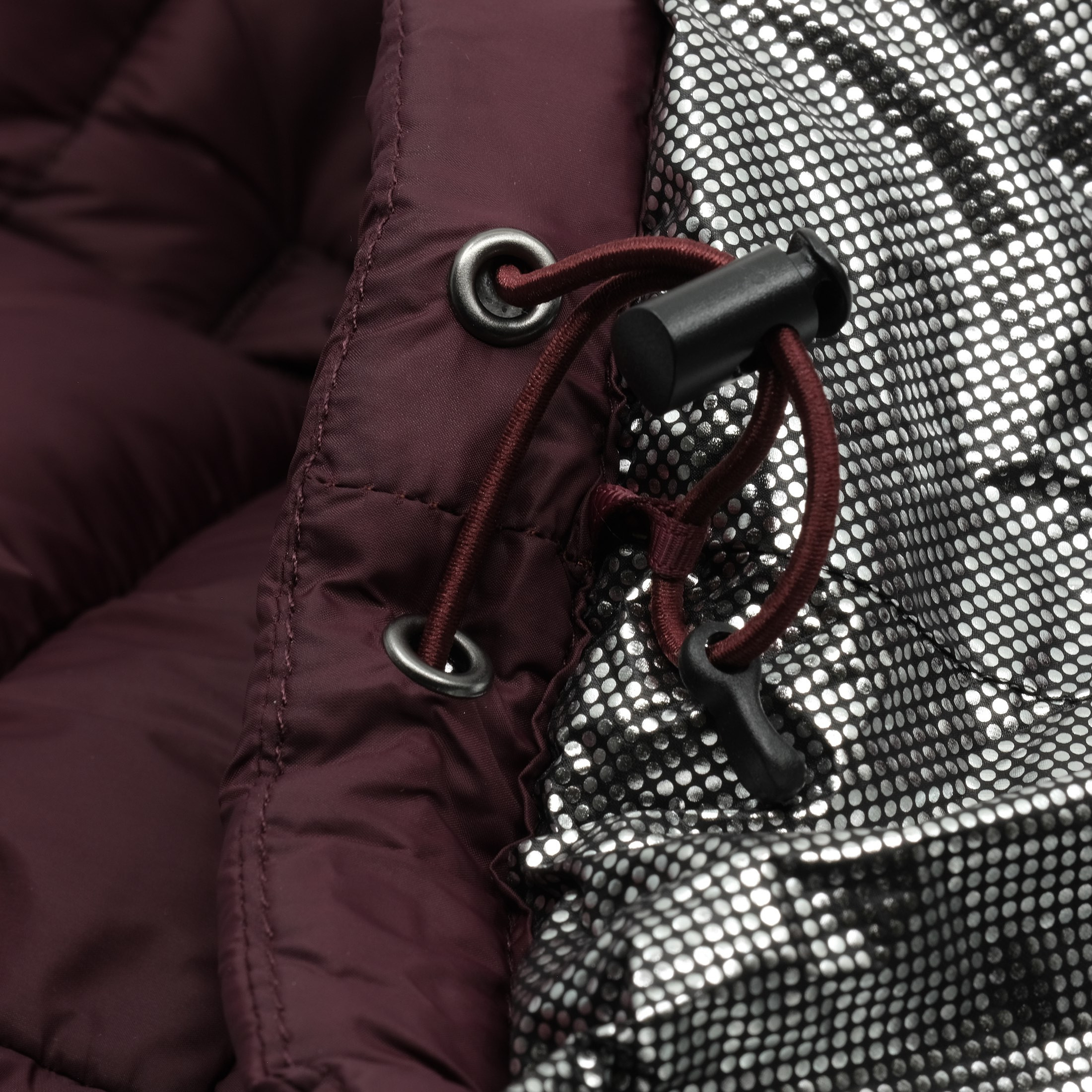 Strato Puffer Vest :: Burgundy