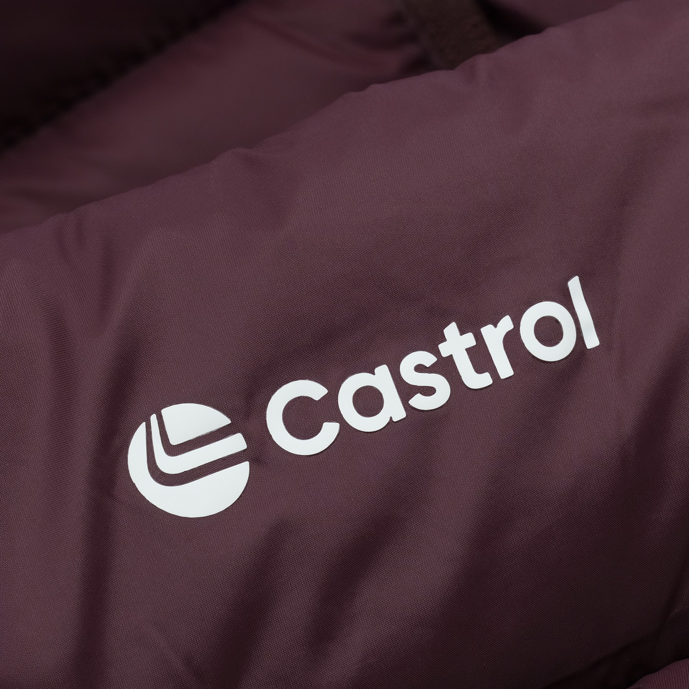 Strato Puffer Vest :: Burgundy