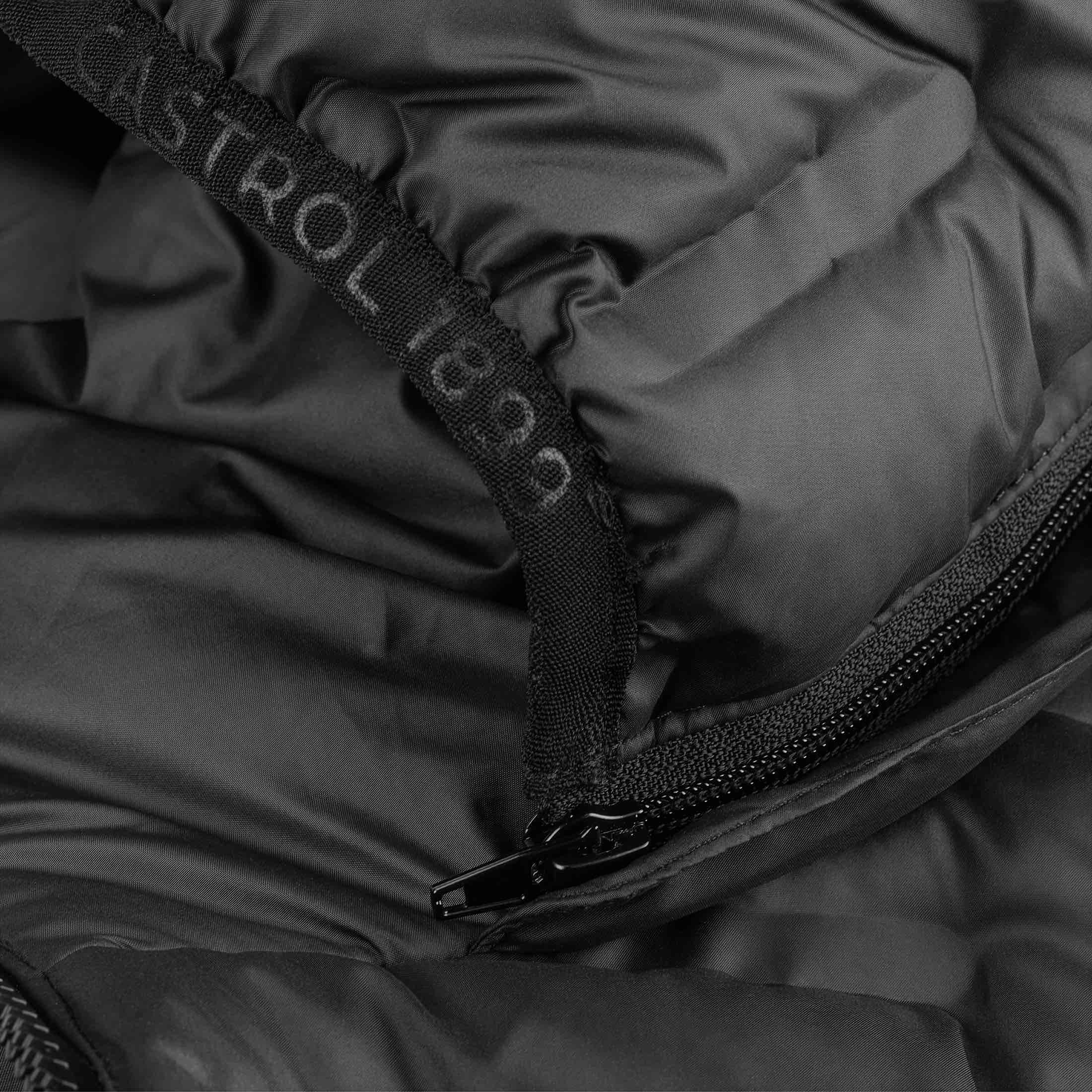 Fusion Glued Puffer Jacket :: Carbon Black